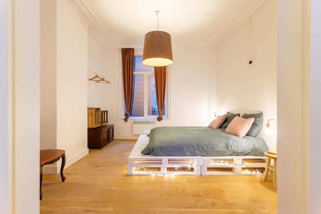 Pink Fairytale-Like Apartment Anvers Extérieur photo