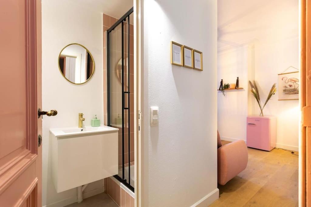 Pink Fairytale-Like Apartment Anvers Extérieur photo